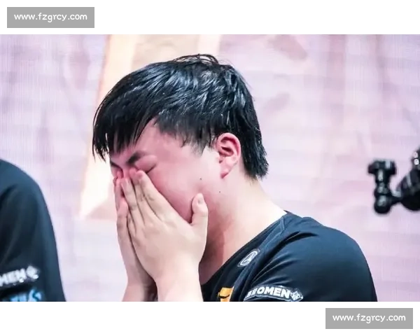 S赛数据报告：泪目！这份数据报告，写满了电竞人的坚持