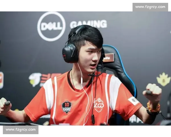 cf职业选手私下生活曝光，原来他们也爱逛街！